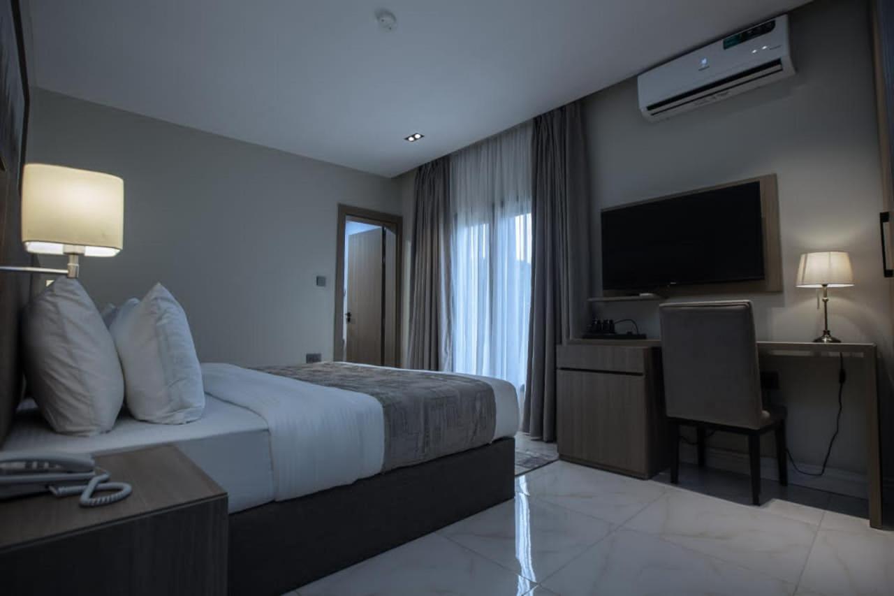 Knightsbridge Hotel & Suites 아부자 외부 사진